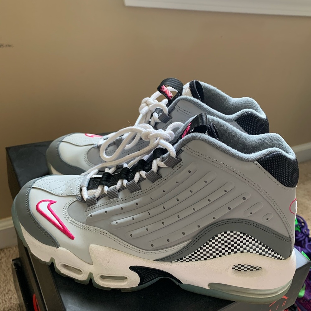 Nike shoes